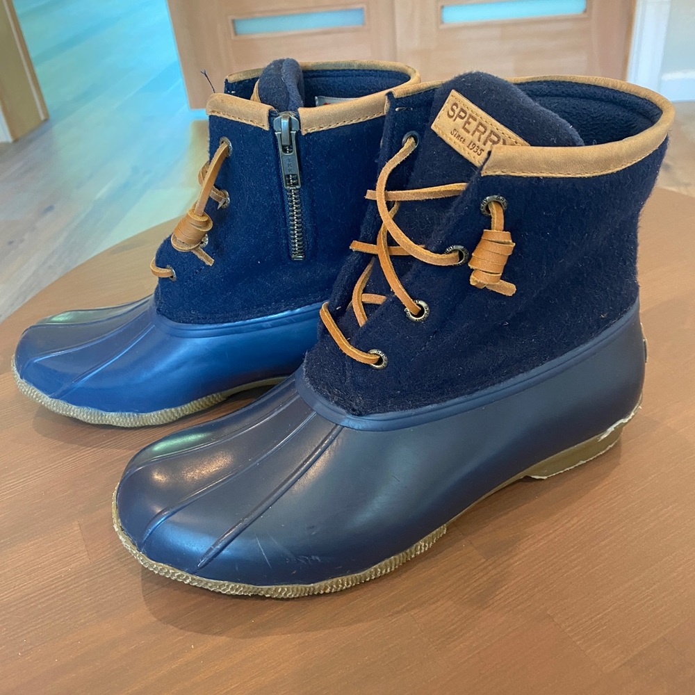 Sperry Top sider Saltwater STS85911 Women duck boots Emboss Wool Navy Sz: 7